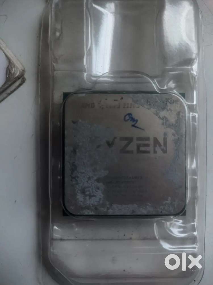 AMD Ryzen3 2200g Processor