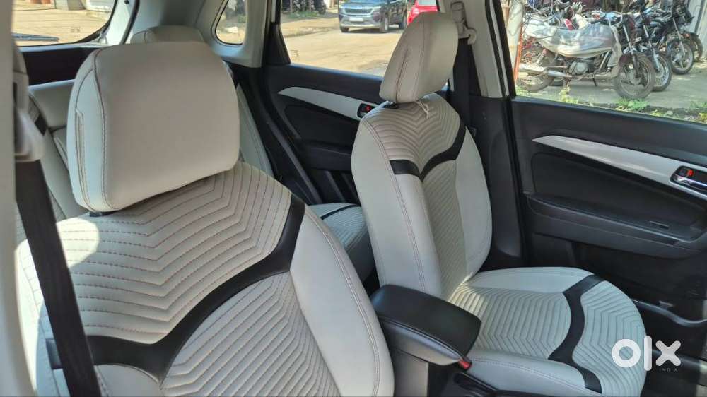 Maruti Brezza White 2020 Variant Zxi Plus