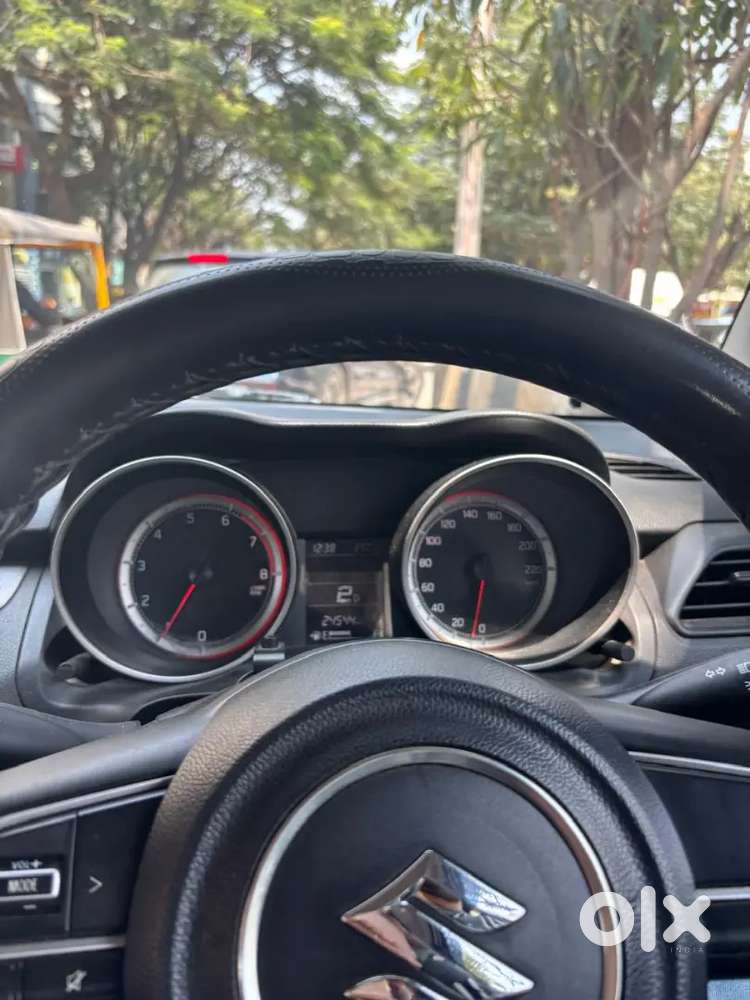 Maruti Suzuki Swift 2023 Petrol Automatic
