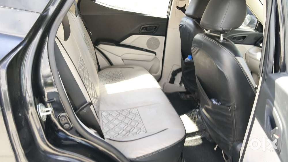 Mahindra Xuv300 W4, 2022, Petrol