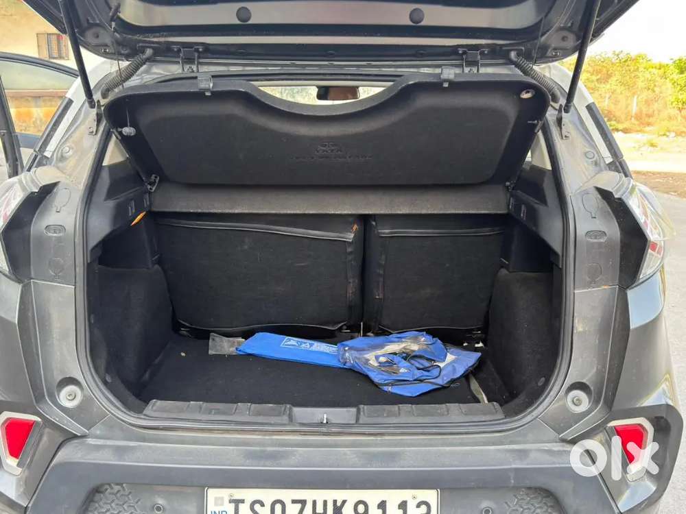 Nexon Xz Plus Sunroof Excellent Condition