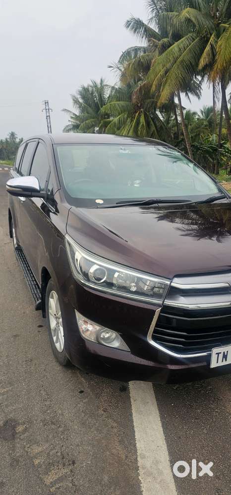 Toyota Innova Crysta