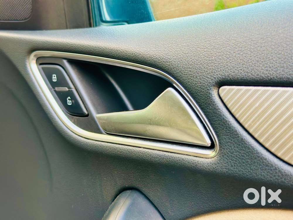 Audi Q3 35 Tdi Premium Plus + Sunroof, 2017, Diesel