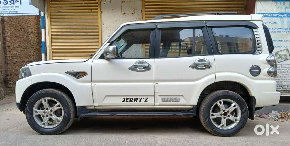 Mahindra Scorpio S10, 2016, Diesel