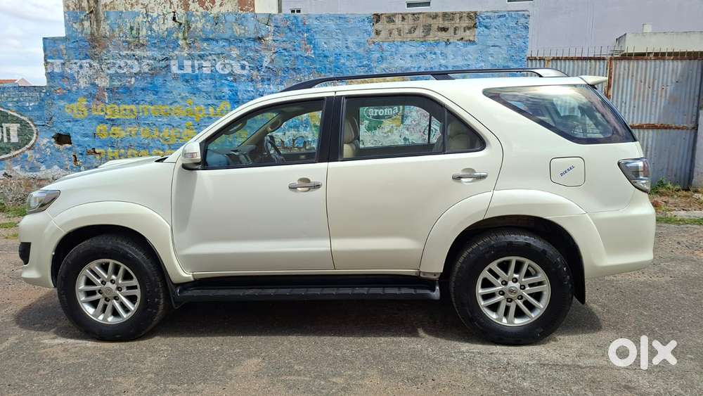 Toyota Fortuner 2.5 4x2 Mt Trd Sportivo, 2014, Diesel