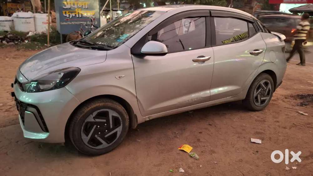 2023model Aura In Condition Car