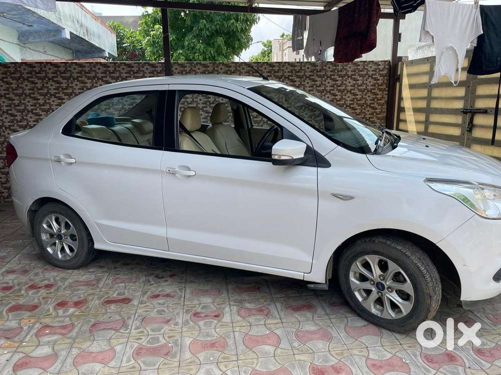 Ford Aspire Trend Plus 2015 Petrol