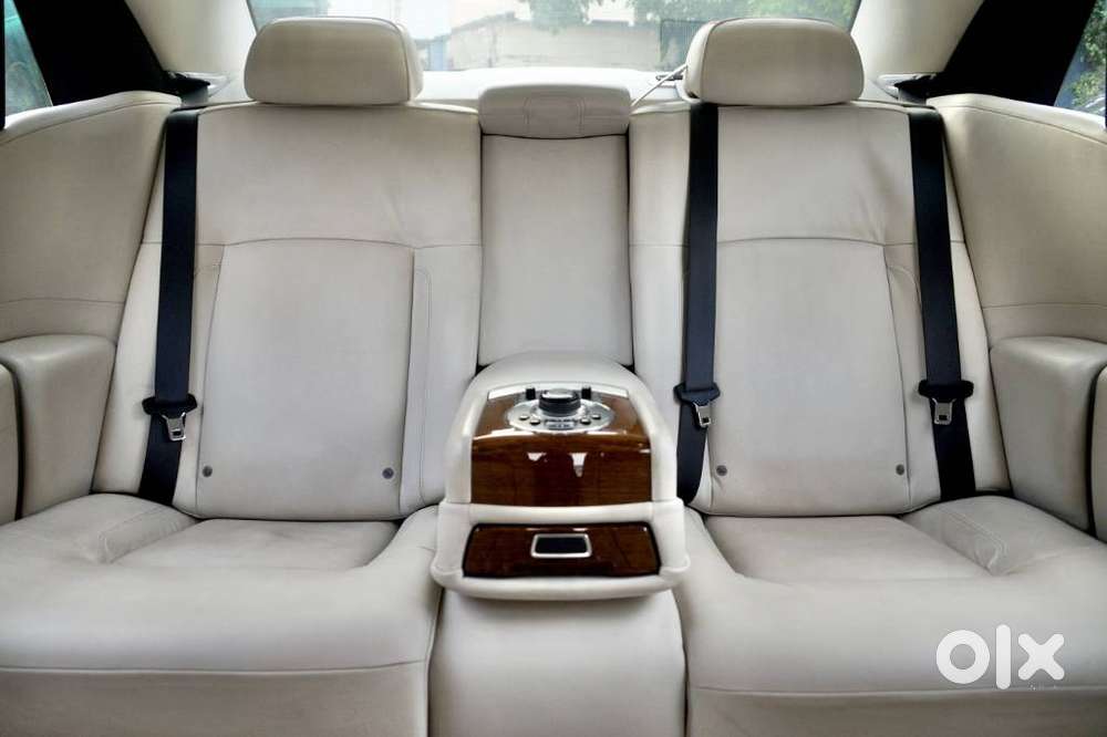 Rolls-royce Ghost Standard, 2010, Petrol