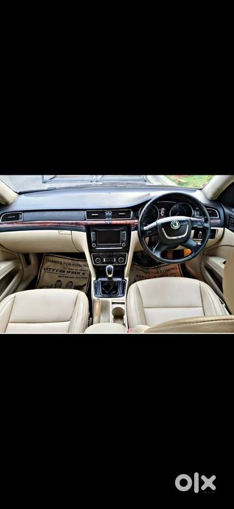 Skoda Superb 2011 Petrol
