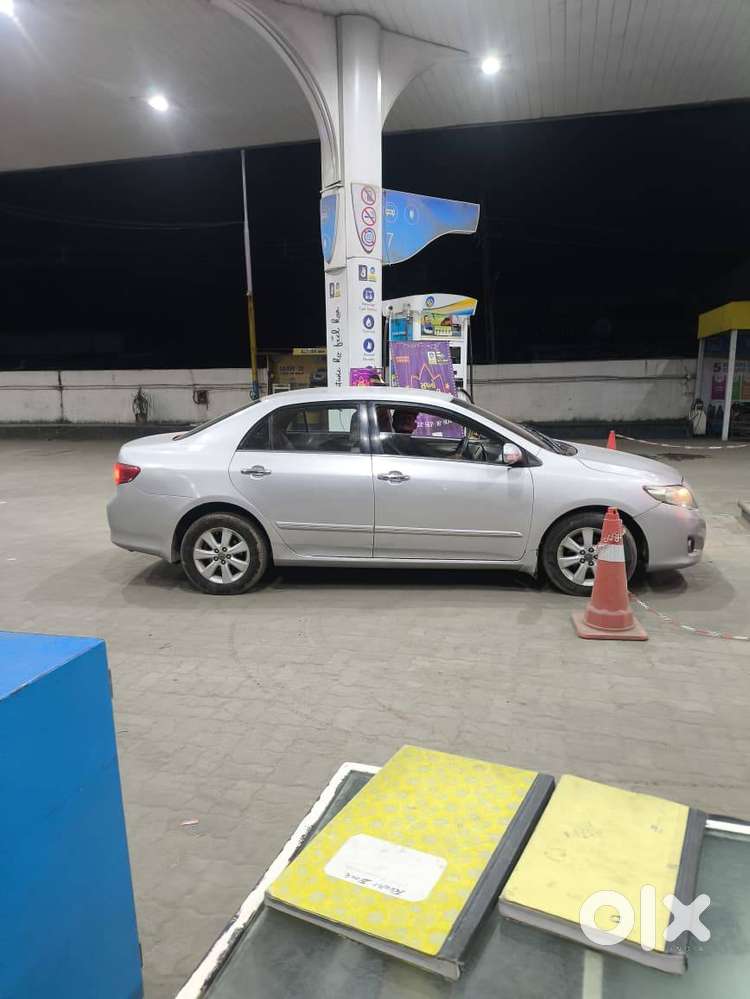 Toyota Corolla Altis 2010 Petrol 97000 Km Driven
