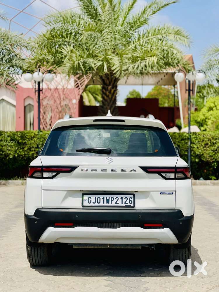 Maruti Suzuki Brezza 1.5 Zxi Plus At Smart Hybrid, 2023, Petrol