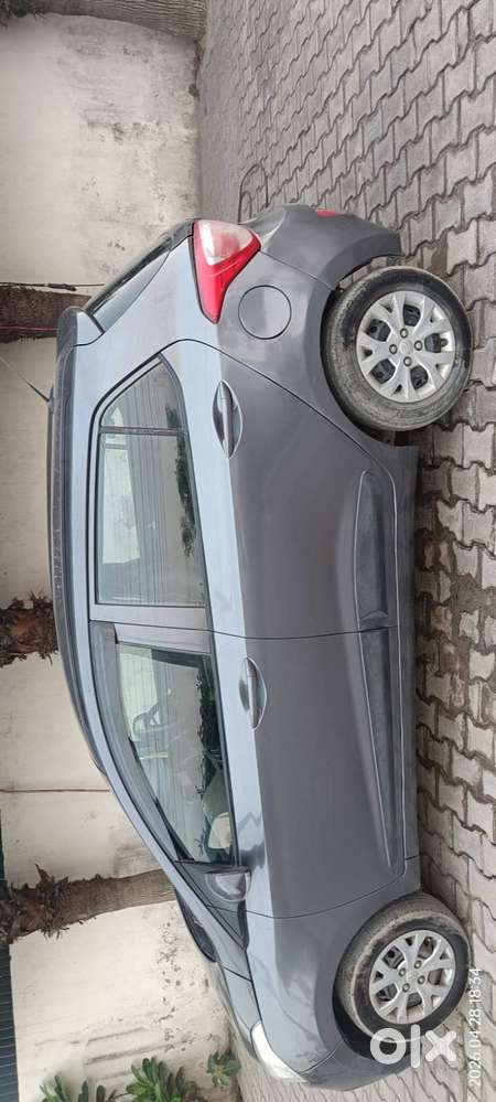 Hyundai Grand I10 2015 Petrol Well Maintained