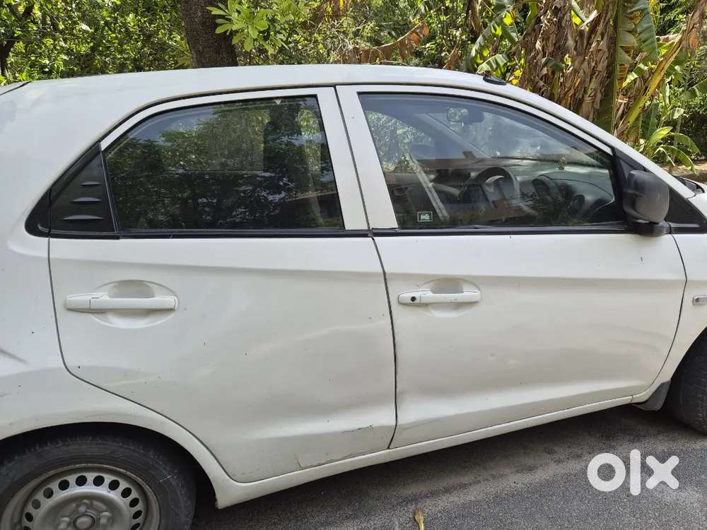 Honda Brio 2012 Petrol 80000 Km Driven