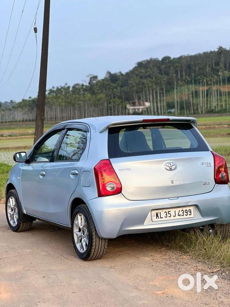 Toyota Etios Liva 2012 Diesel Well Maintained