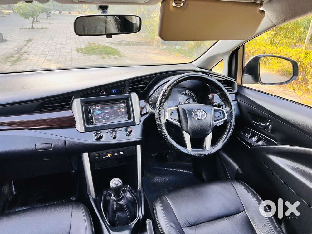 Toyota Innova Crysta 2.4 Gx Mt, 2016, Diesel