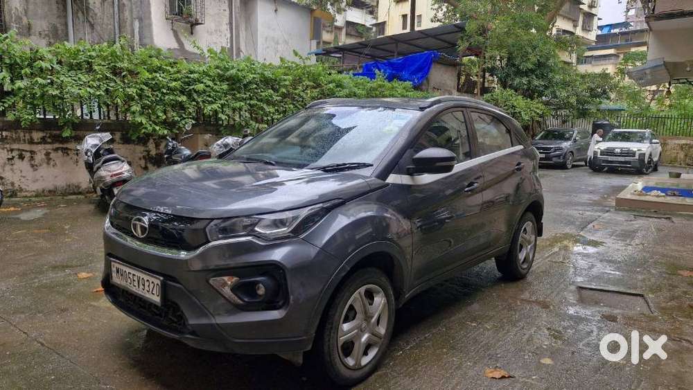 Tata Nexon 1.2 Revotron Xma Amt (s), 2022, Petrol