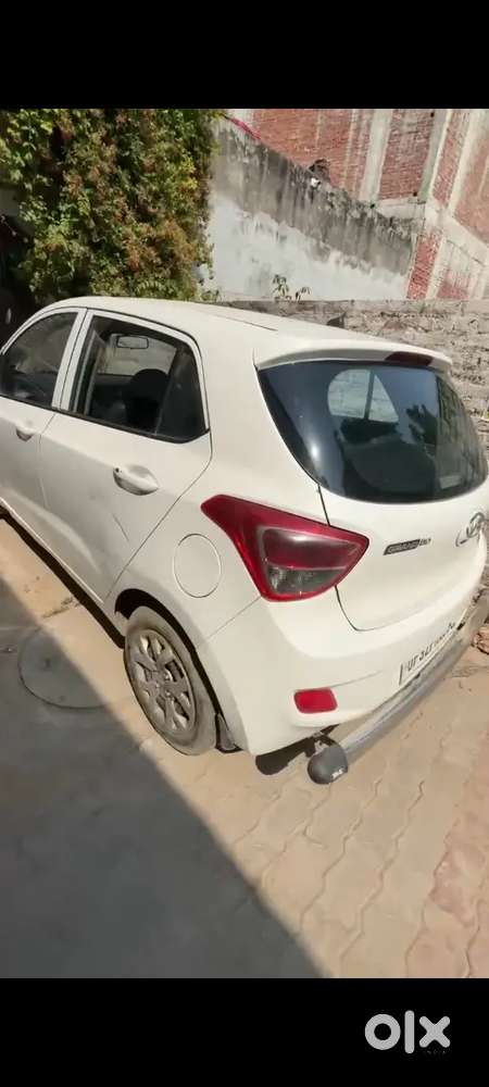 Hyundai Grand I10 Prime 2014 Petrol Well Maintained