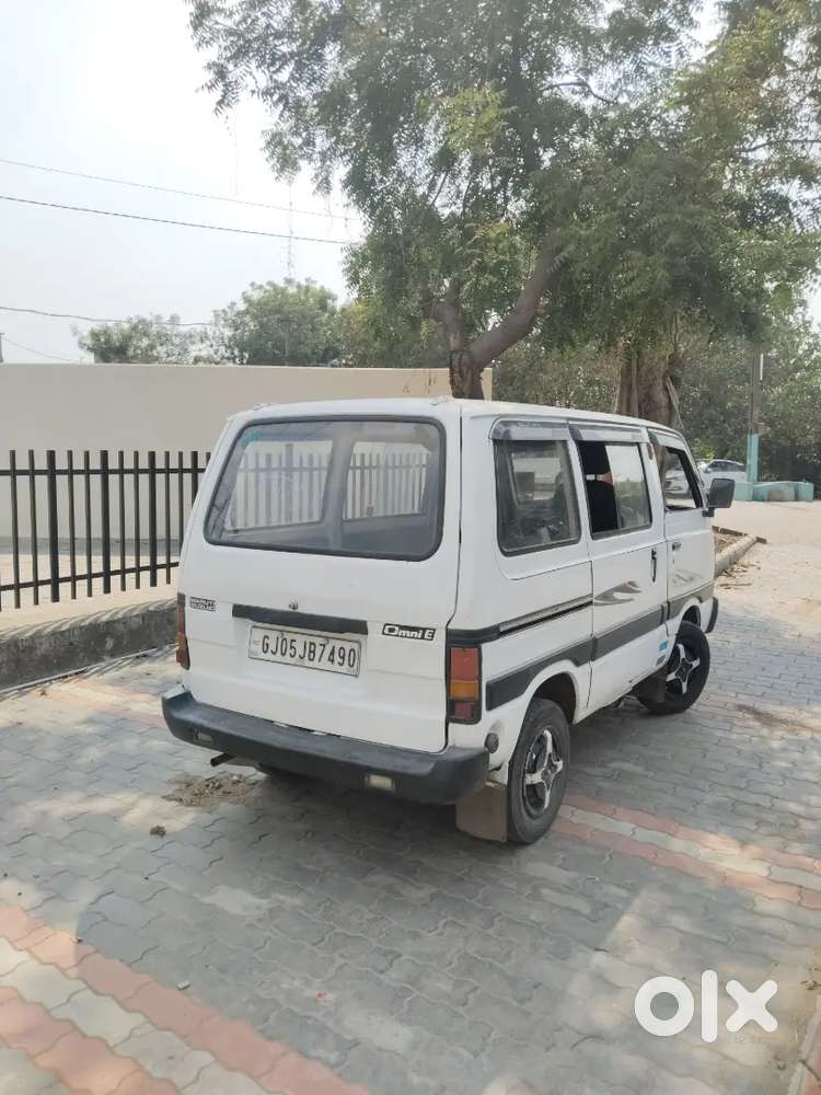 Maruti Suzuki Omni 2012