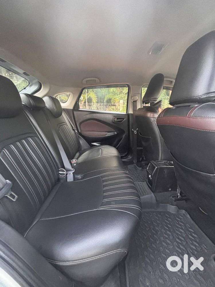 Maruti Suzuki Fronx, 2023, Petrol