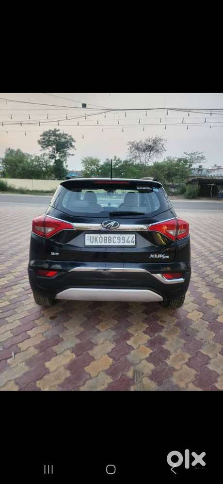 Mahindra Xuv300 W8 Option Diesel, 2023, Diesel