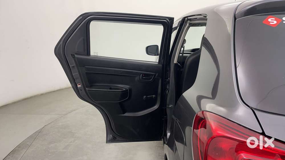 Maruti Suzuki S-presso Vxi Plus, 2022, Petrol