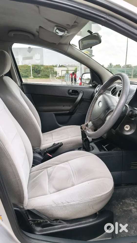 Ford Fiesta Classic 2013 Diesel 143000 Km Driven