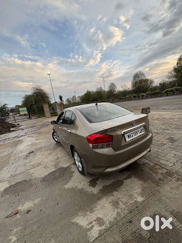 Honda City V At Exclusive, 2011, Petrol
