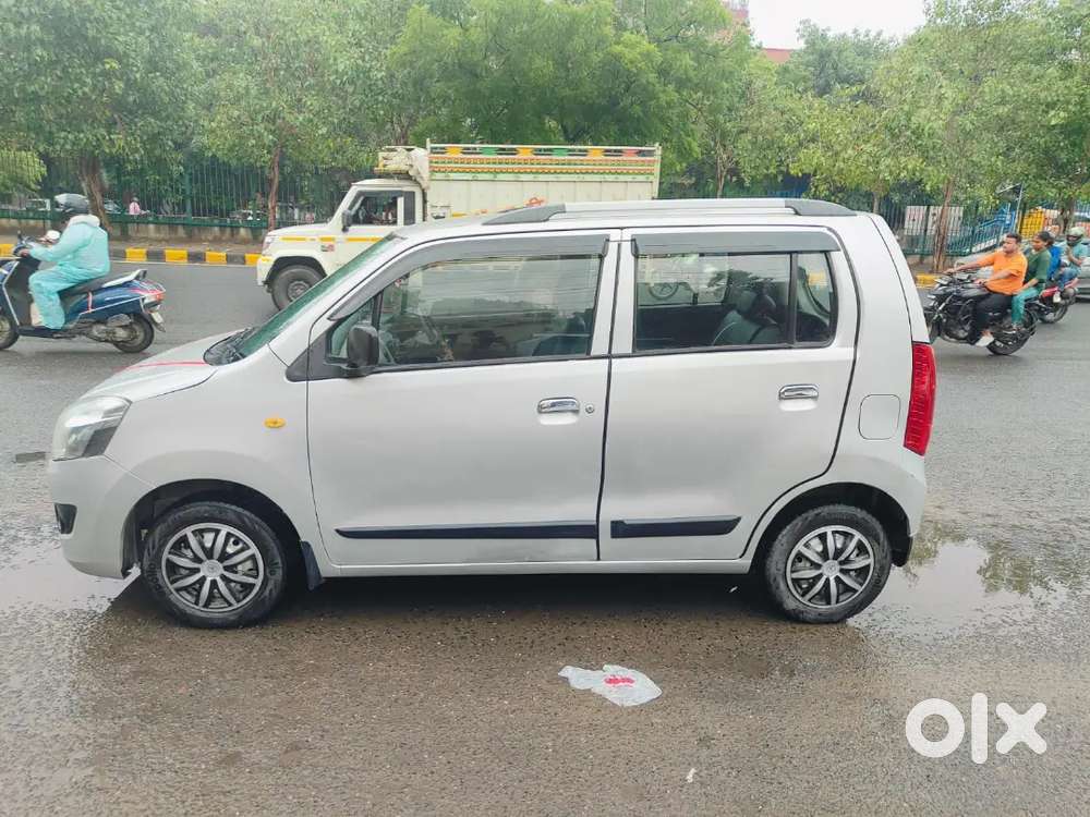 Maruti Suzuki Wagon R 2017 Petrol New Tyres