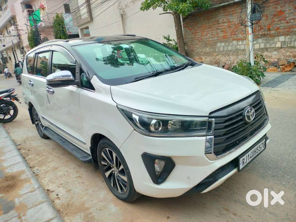 Toyota Innova Crysta 2.8z Automatic, 2021, Diesel