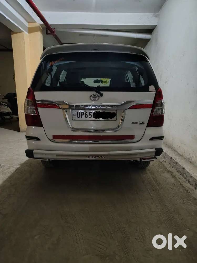 Toyota Innova 2015 Diesel Well Maintained