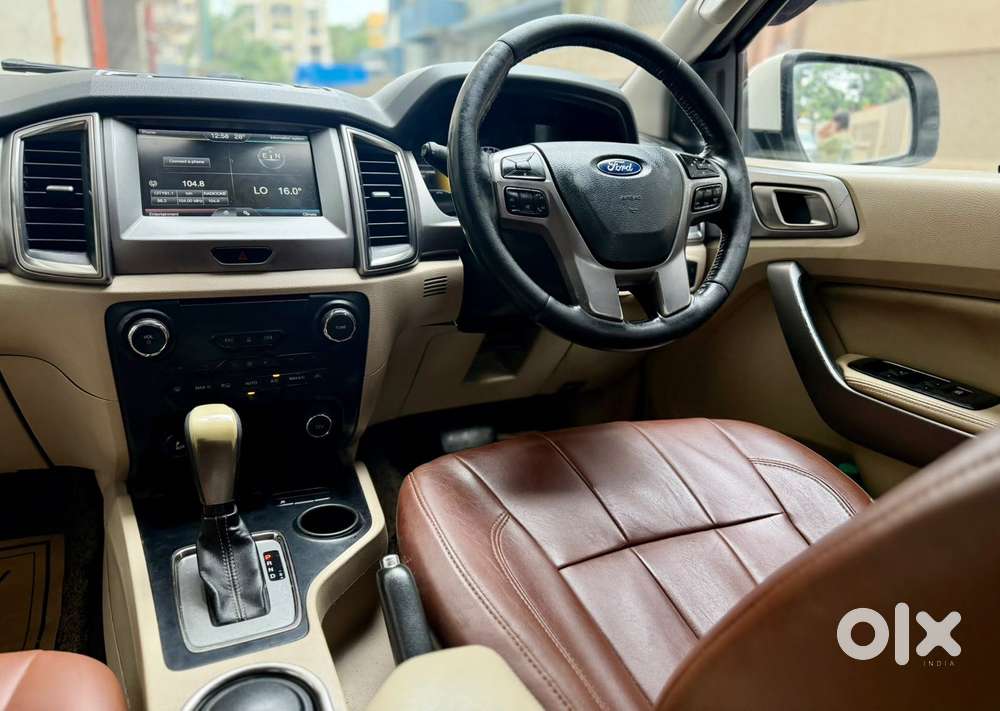 Ford Endeavour Titanium 2.2 4x2, 2016, Diesel