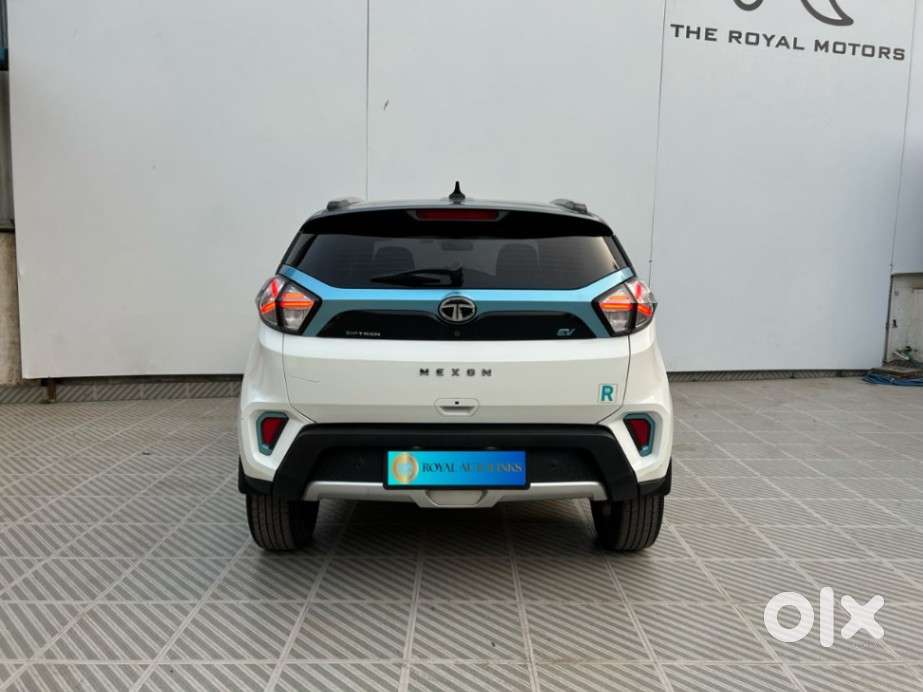 Tata Nexon Ev Xz Plus, 2022, Electric