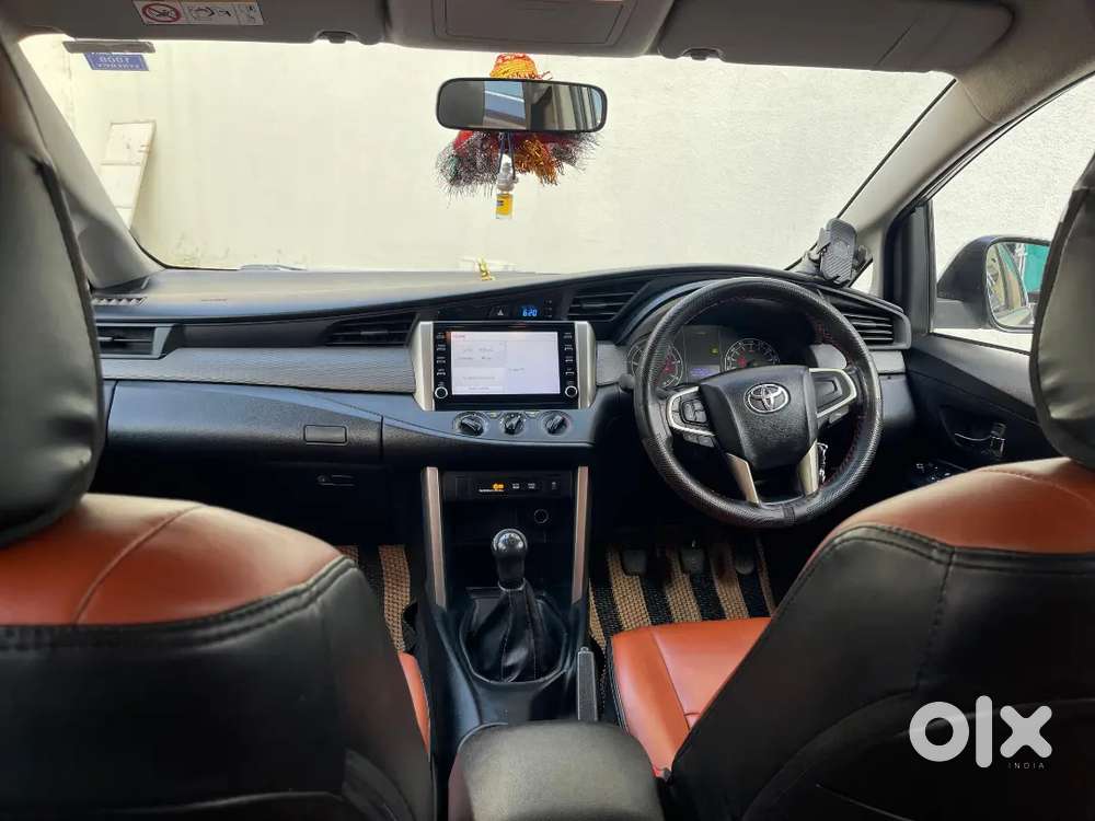 Toyota Innova Crysta