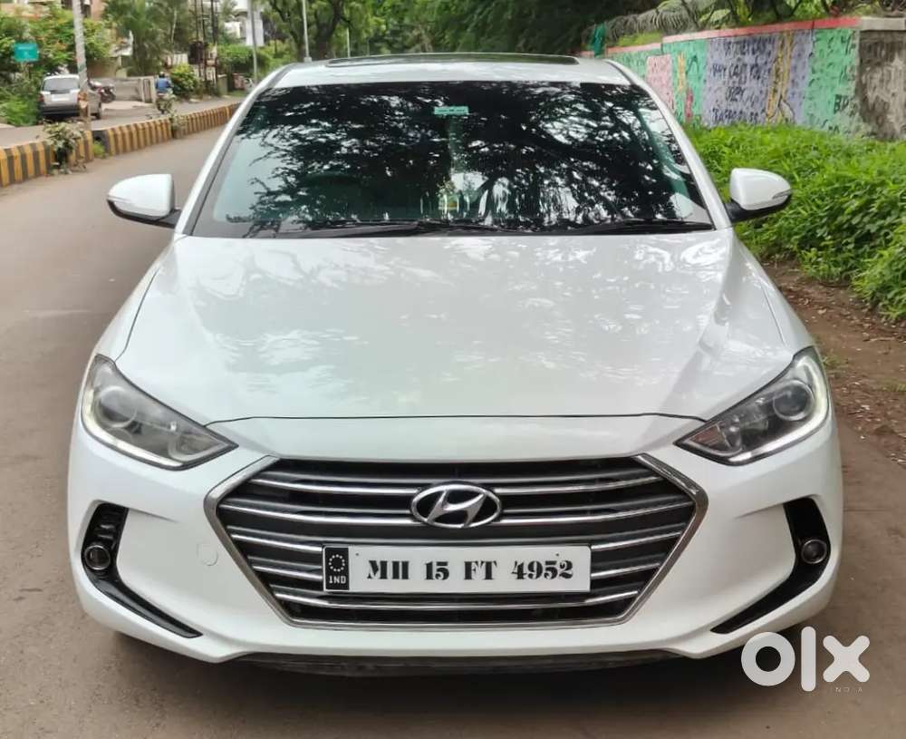 Hyundai Elantra 2017 Diesel 108000 Km Driven