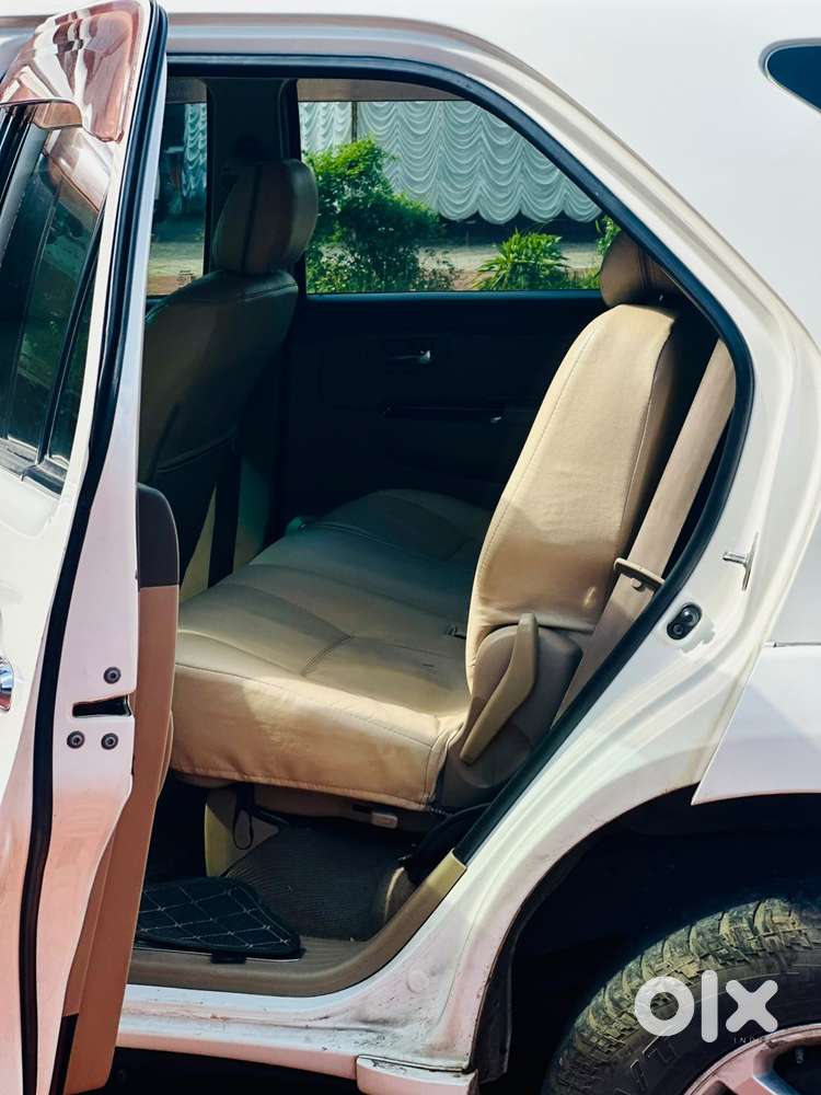Toyota Fortuner 3.0 4x2 Automatic, 2013, Diesel