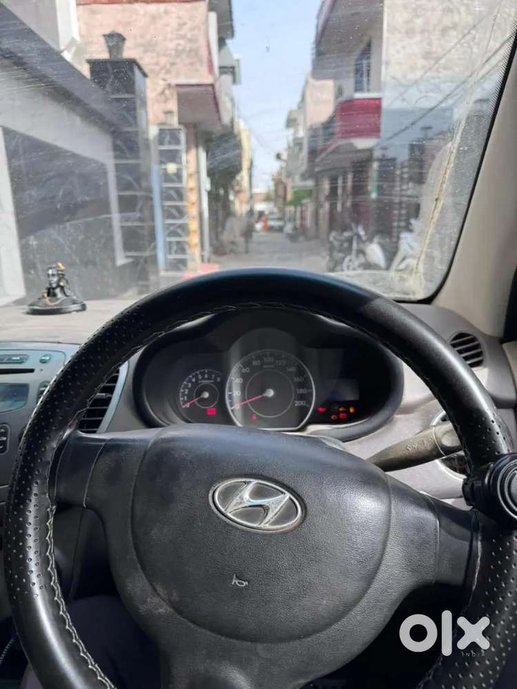 Hyundai I10 2011 Petrol Well Maintained