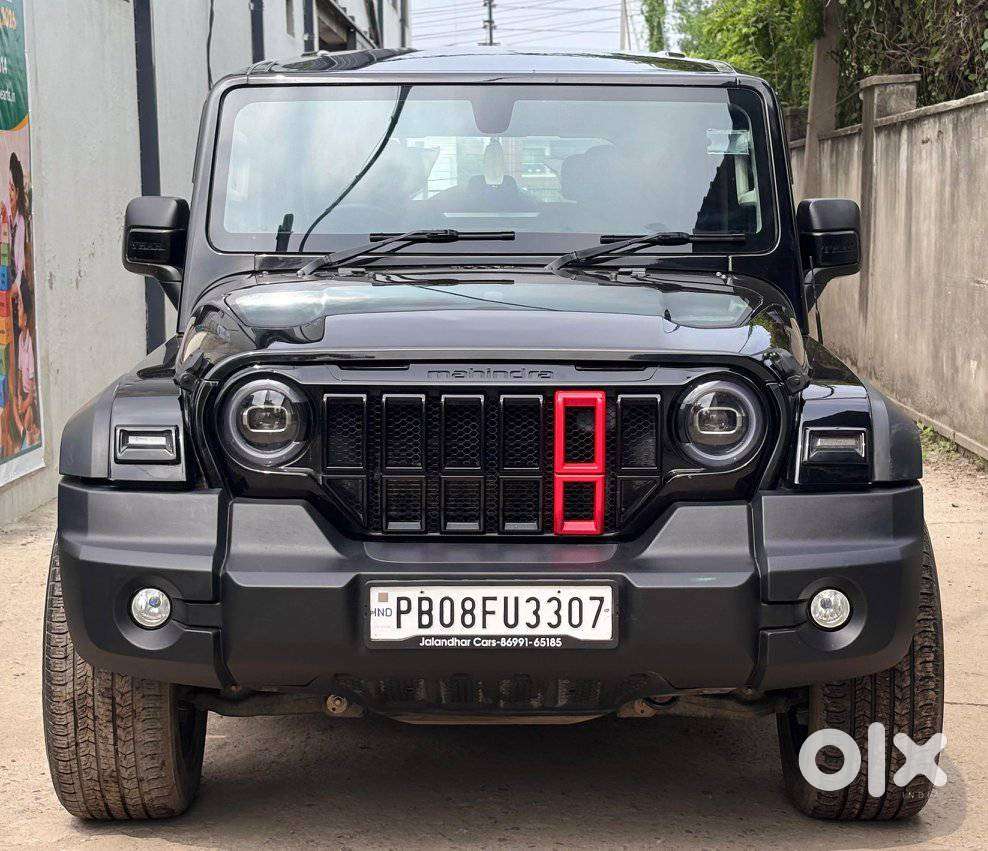 Mahindra Thar Roxx, 2025, Petrol