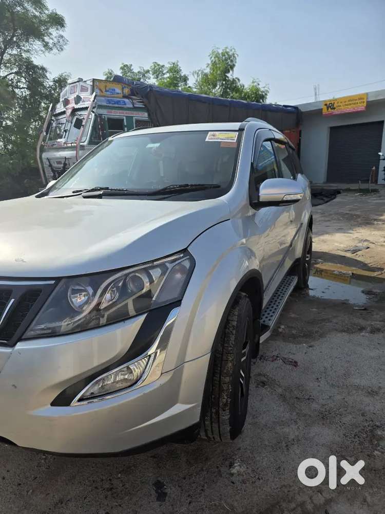 Mahindra Xuv500 W6 2018