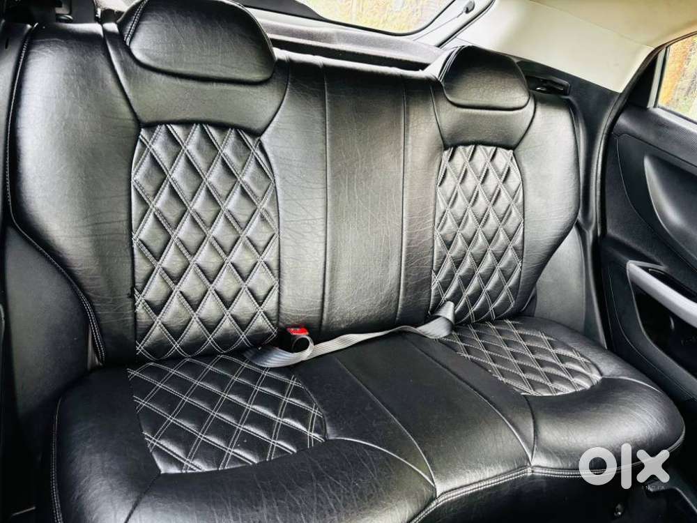 Tata Nexon, 2023, Petrol