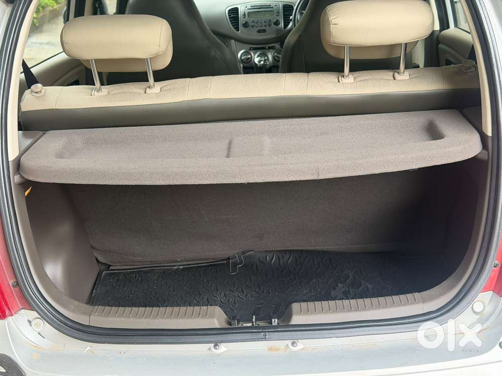 Hyundai I10 Sportz At, 2011, Petrol