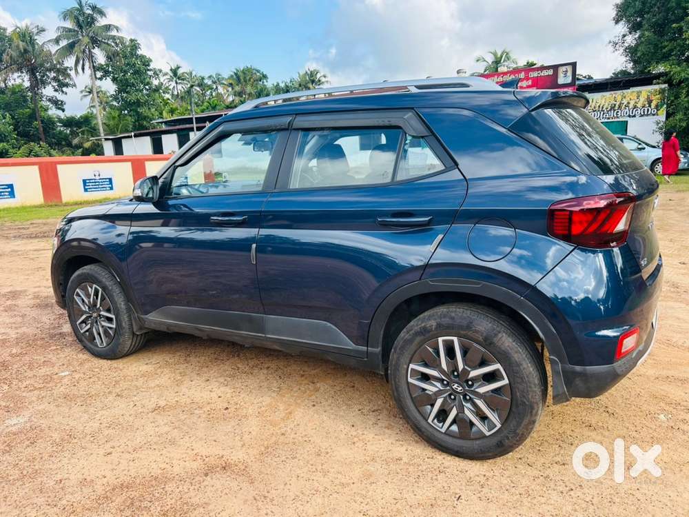 Hyundai Venue 2023 Diesel Manual