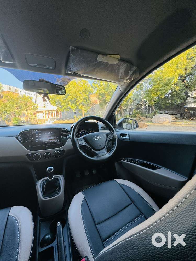 Hyundai Grand I10 Sportz, 2017, Petrol