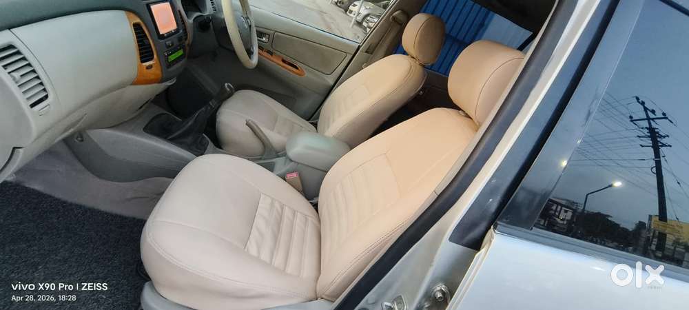 Toyota Innova 2.5 V 7 Str, 2010, Diesel