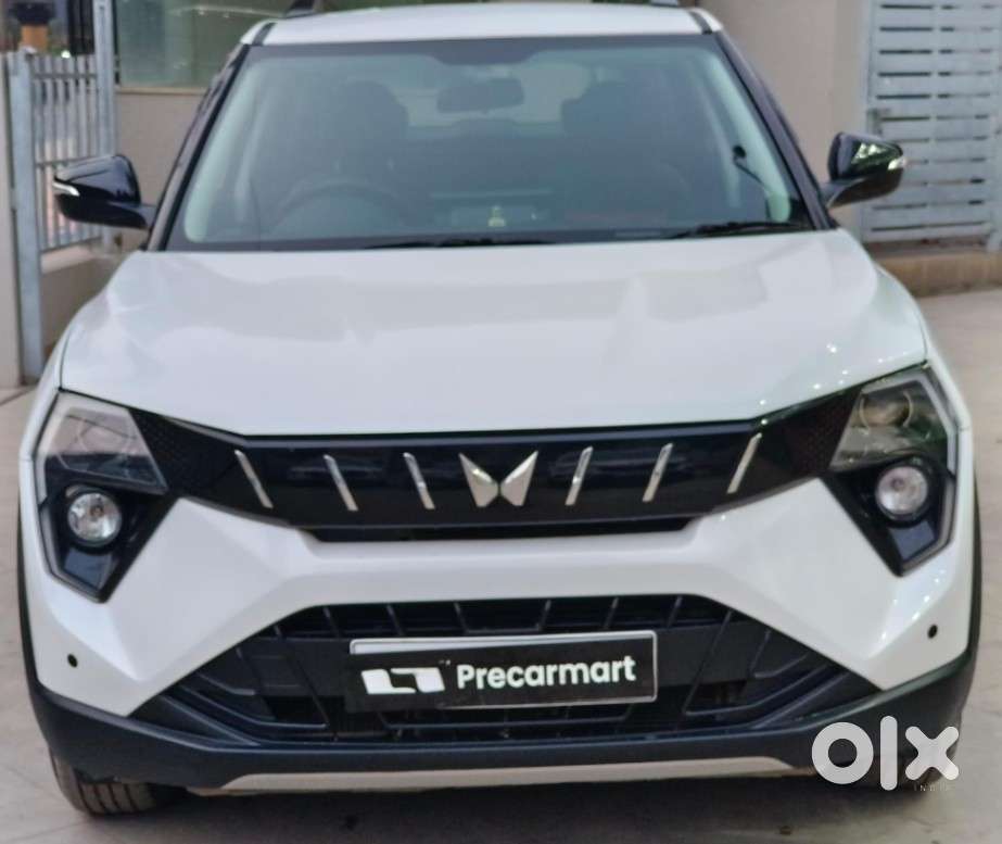 Mahindra Xuv 3xo, 2025, Petrol