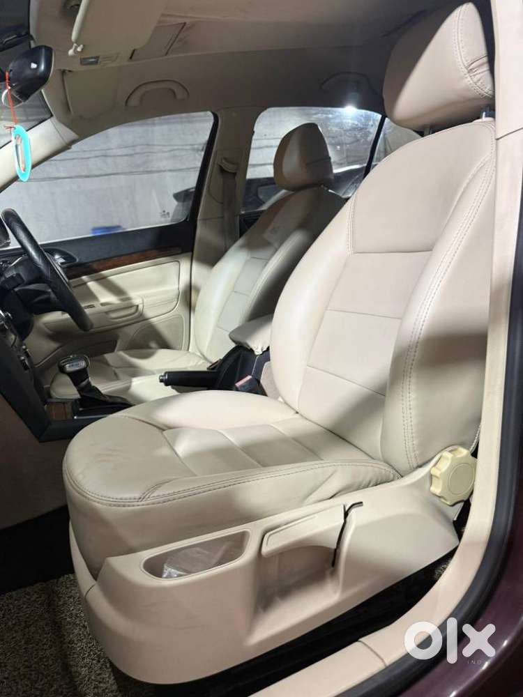 Skoda Laura 2.0 Ambition Tdi Cr At, 2014, Diesel