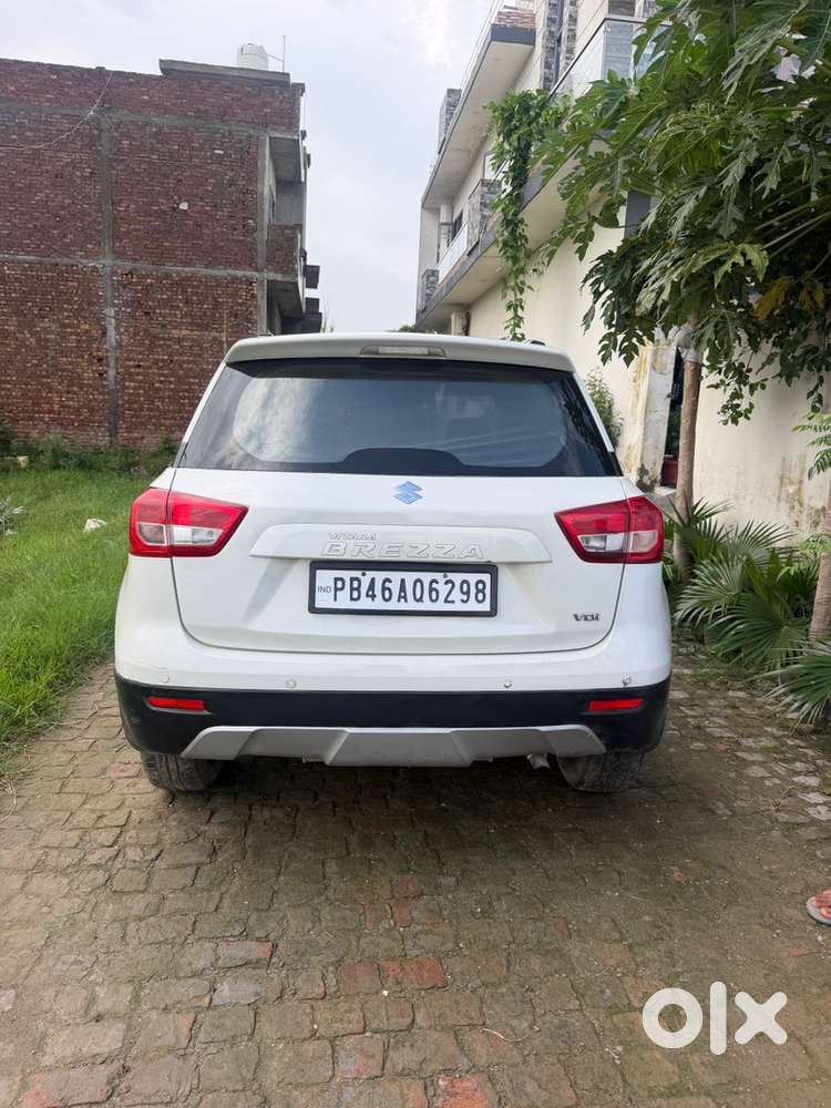 Maruti Suzuki Brezza Vdi 2016