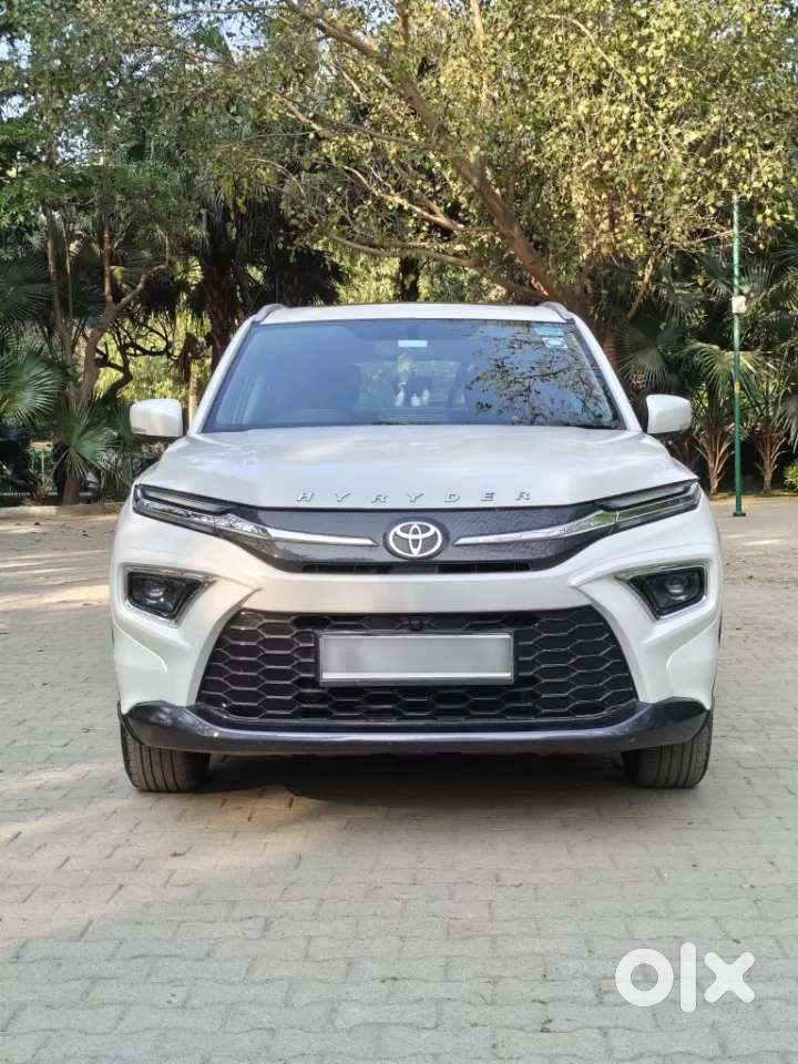 Toyota Urban Cruiser Hyryder 1.5 V Hybrid, 2023, Petrol