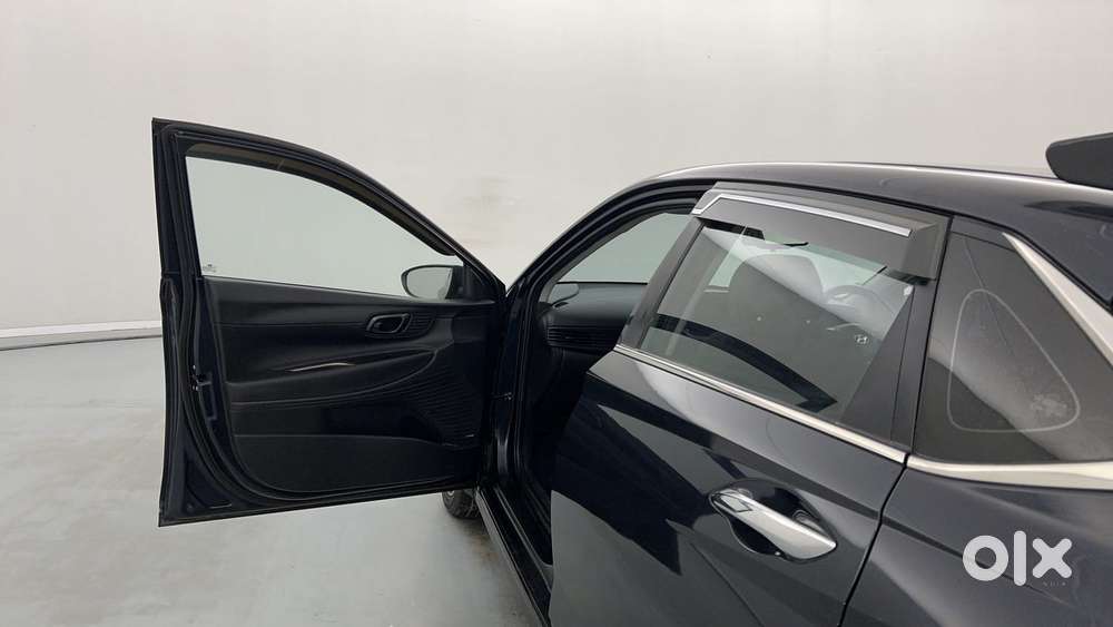 Hyundai I20 Asta (o) 1.2 Ivt, 2023, Petrol