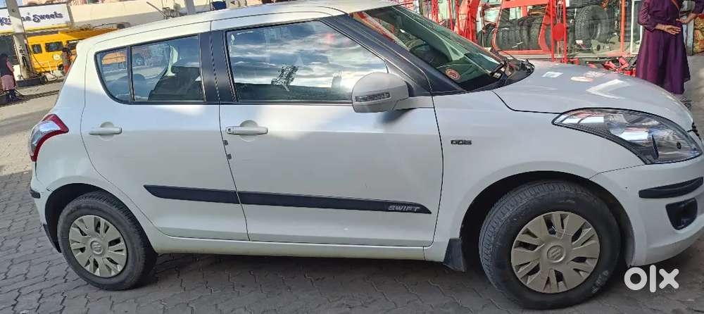 Maruti Suzuki Swift 2013 Diesel Well Maintained