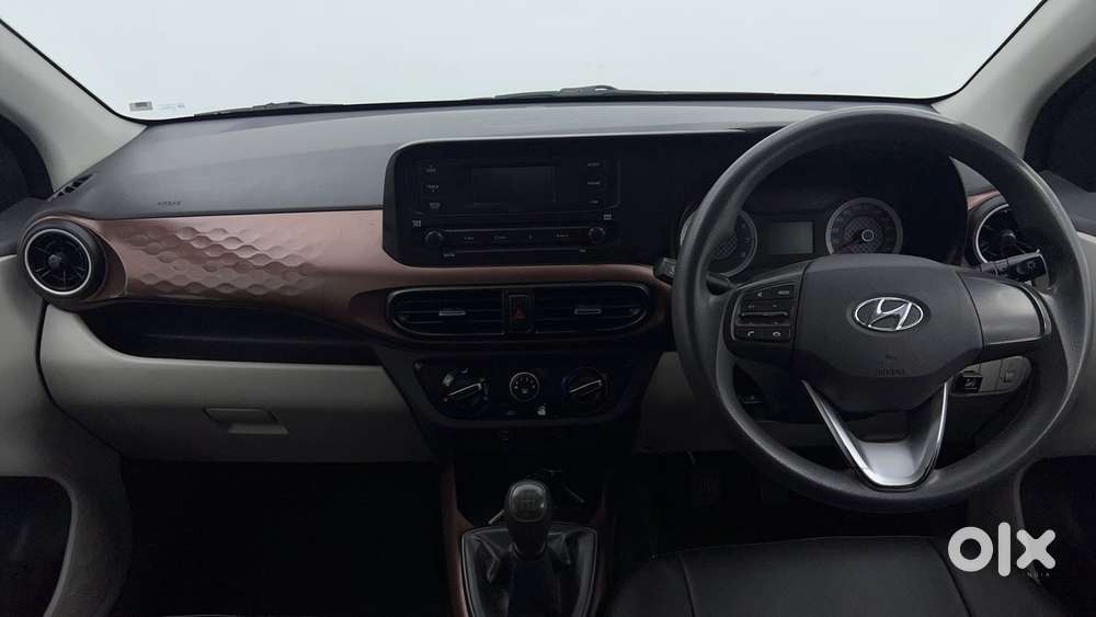 Hyundai Aura [2023-ongoing] 1.2 S Petrol Manual, 2020, Petrol